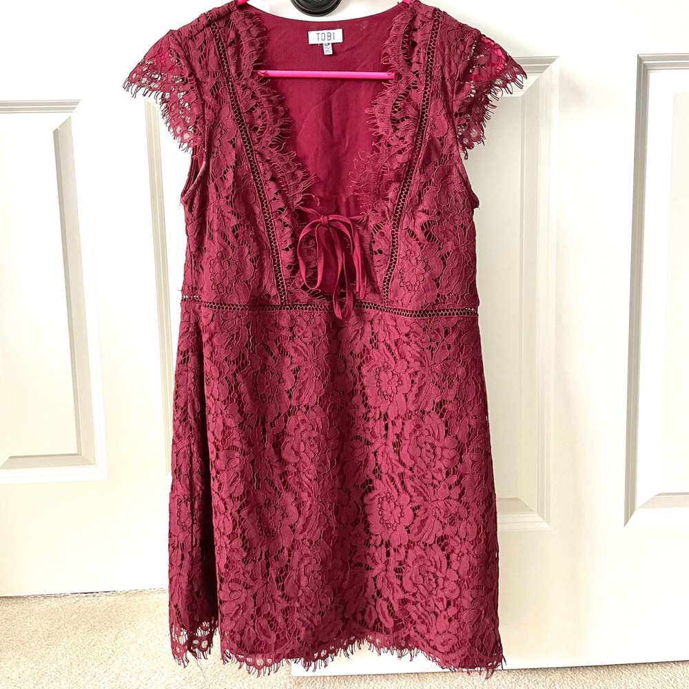 Tobi Maroon Lace Dress